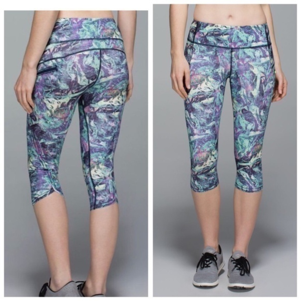 Lululemon Run: Top Speed Crop Iridescent Multi Watercolor Leggings Size 4 Small